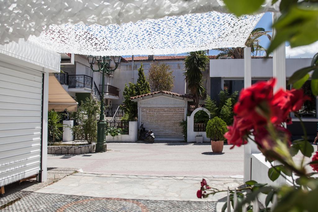 Kohili Apartments Pefkochori Exterior photo
